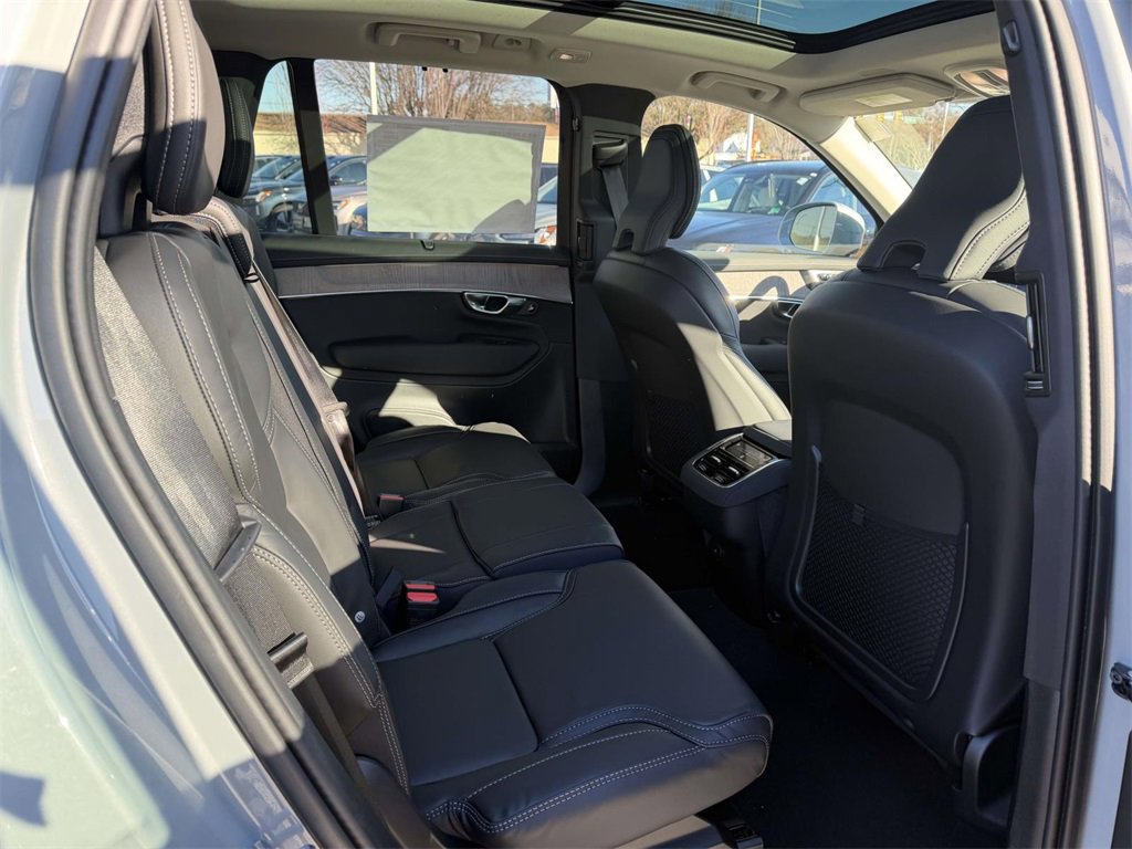 New 2026 Volvo XC90 B6 Ultra w/ Protection Package AWD/4WD image 12