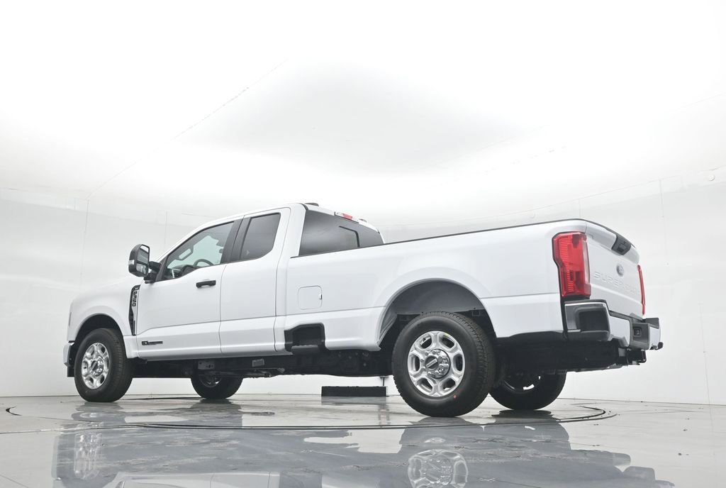 New 2026 Ford F350 XLT image 53