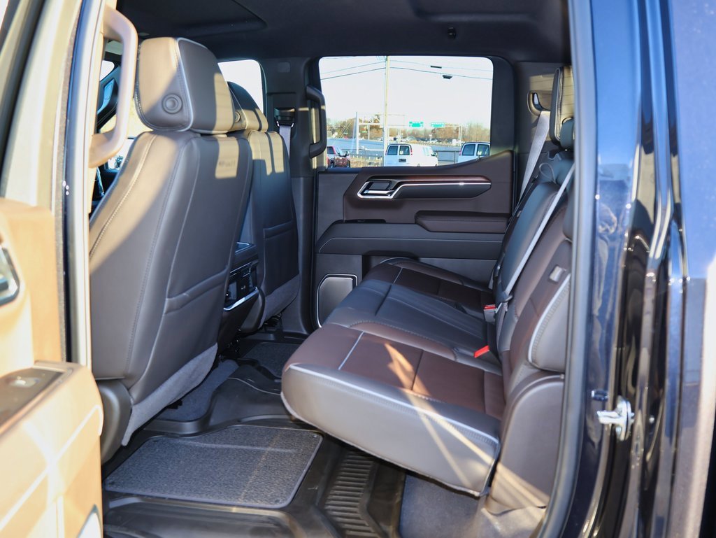 New 2026 GMC Sierra 1500 Denali image 9