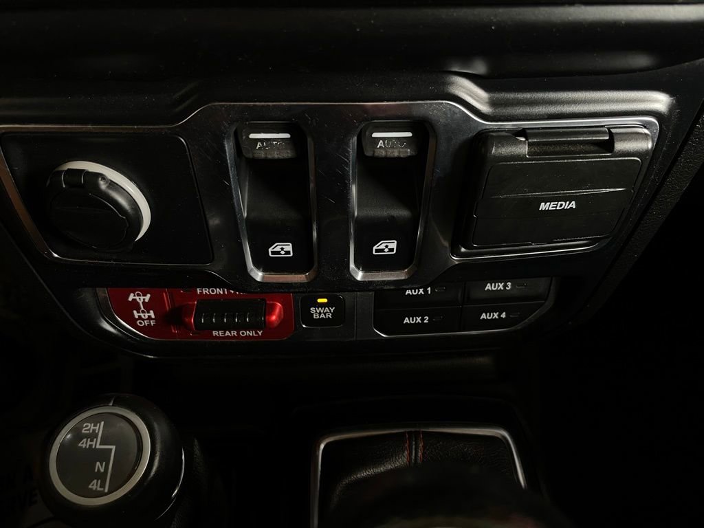 Used 2019 Jeep Wrangler Rubicon AWD/4WD image 29