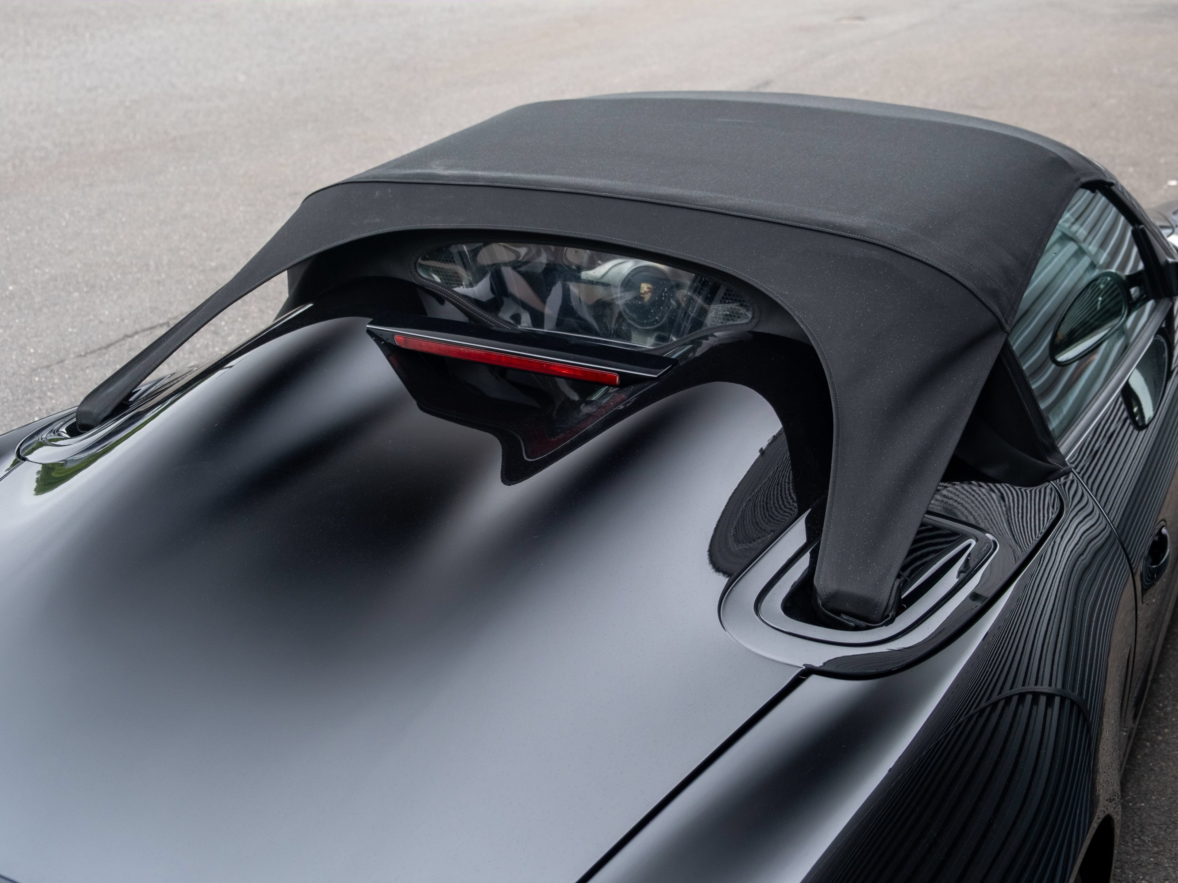 Used 2011 Porsche Boxster Spyder RWD image 27