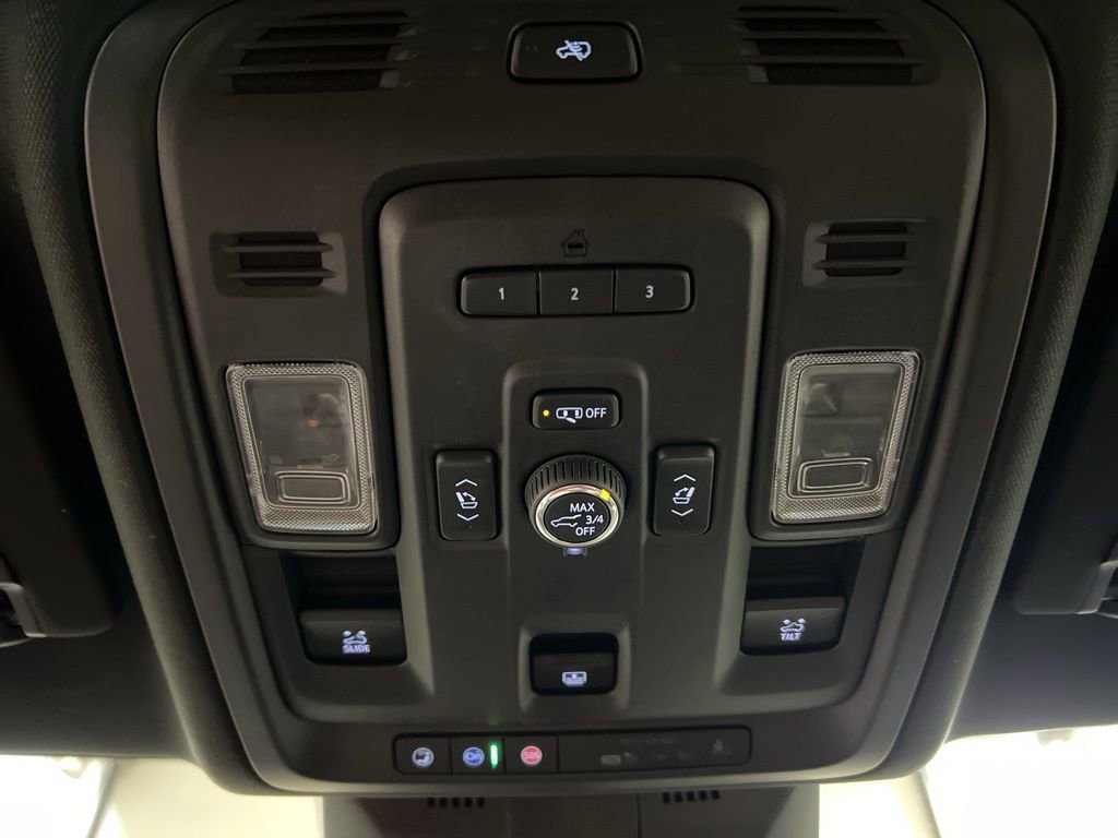 Used 2021 Cadillac Escalade Sport w/ Driver Assist Tech Package image 25