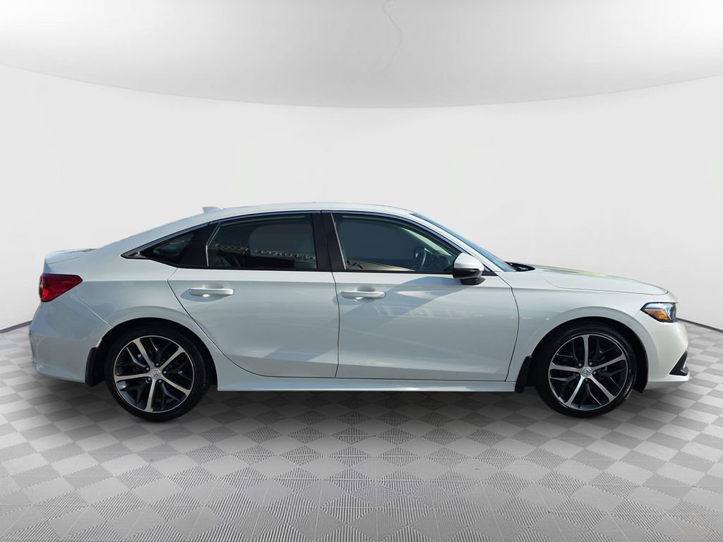 Used 2024 Honda Civic Touring image 9