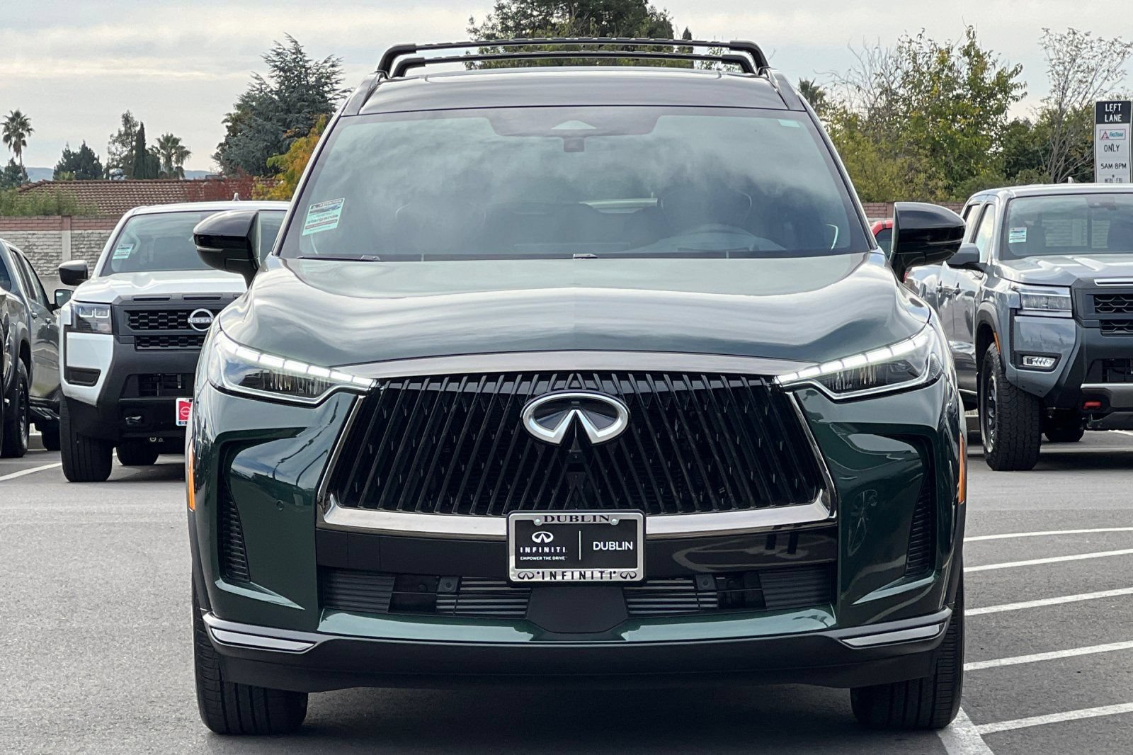 New 2026 INFINITI QX60 Autograph w/ Dark Cargo Package AWD/4WD image 8