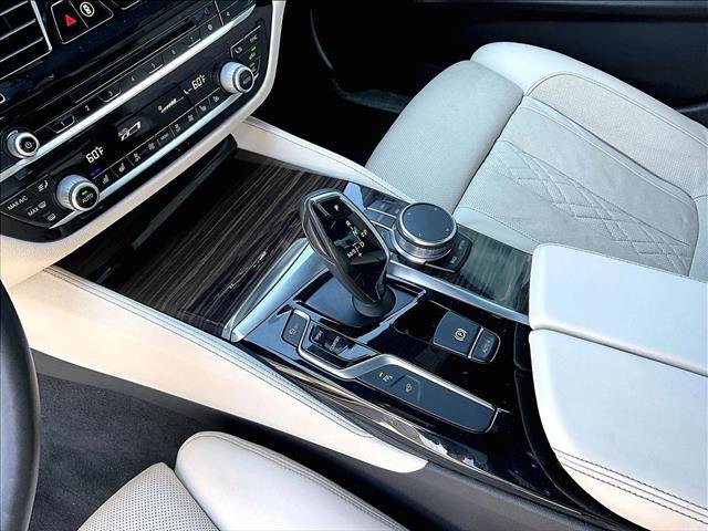 Used 2018 BMW 540i image 15