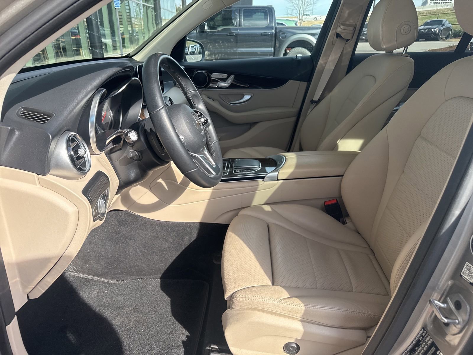 Certified 2021 Mercedes-Benz GLC 300 image 10