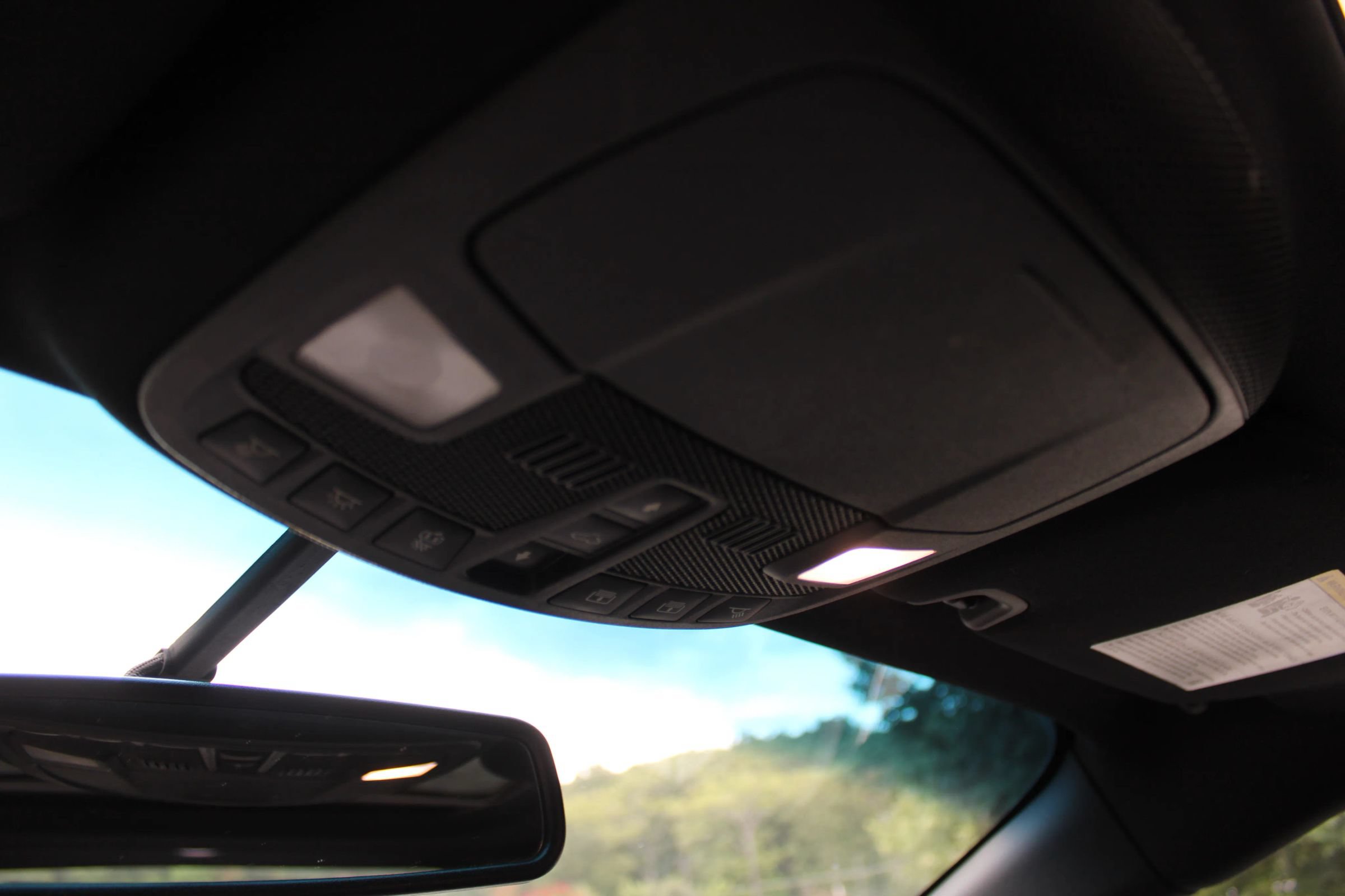 Used 2018 Lincoln MKZ Reserve FWD image 31