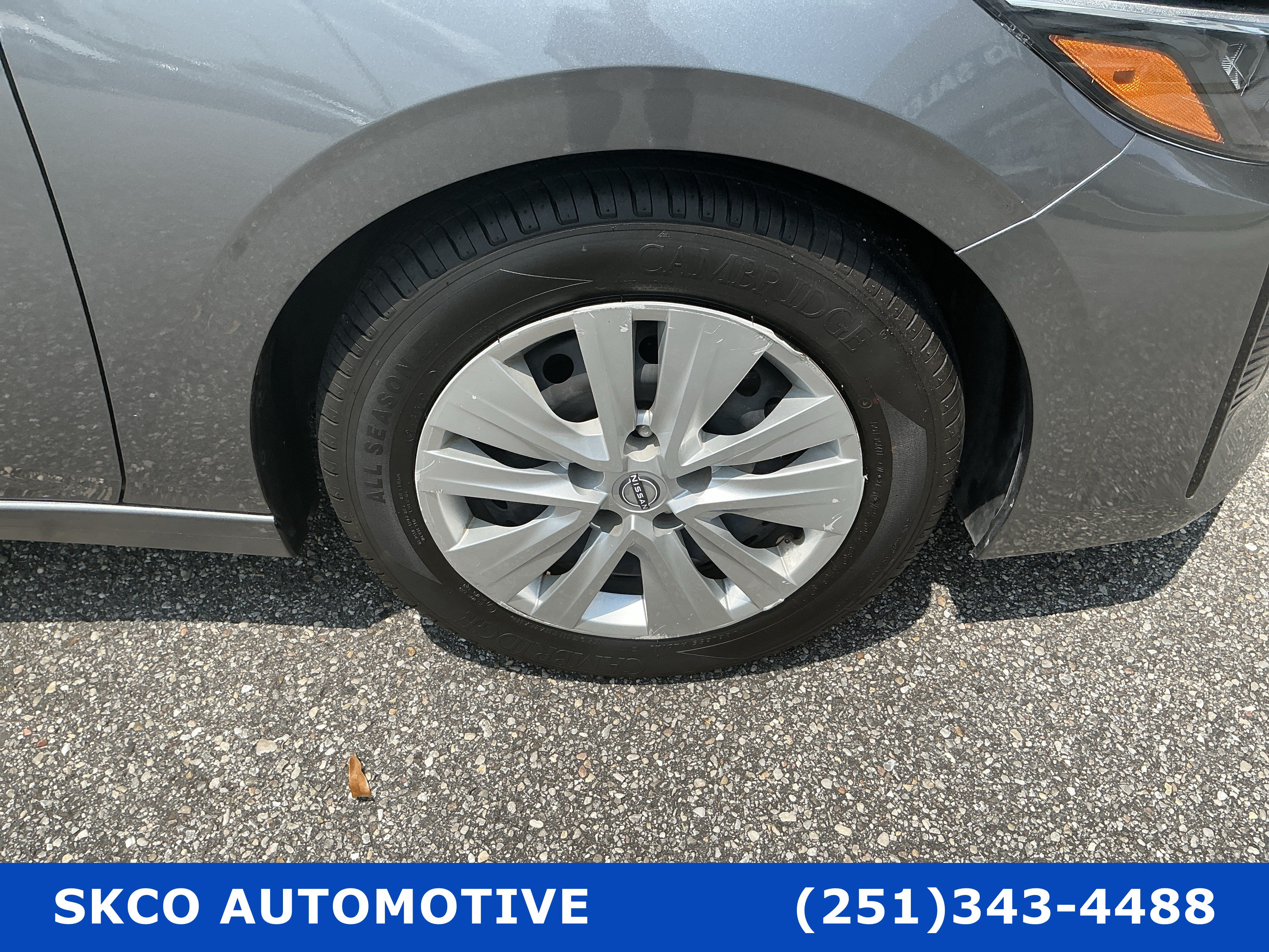 Used 2024 Nissan Sentra S FWD image 9
