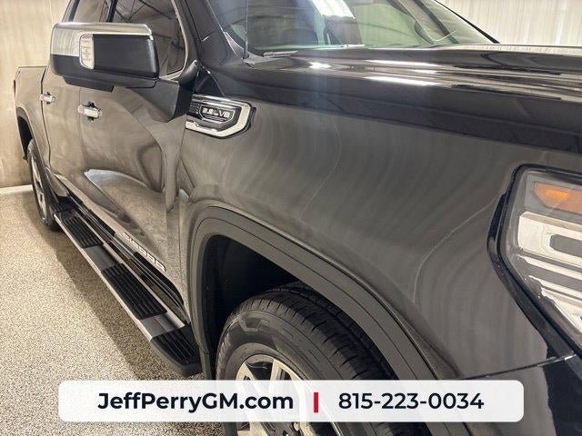 Used 2022 GMC Sierra 1500 SLT AWD/4WD image 8