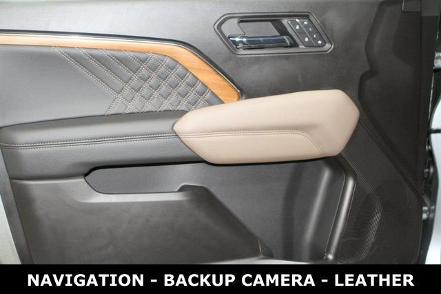 New 2026 GMC Canyon Denali image 13