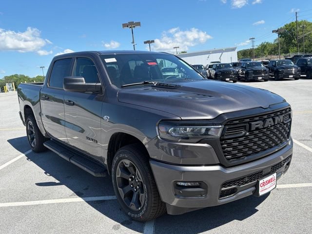 New 2026 RAM 1500 Express AWD/4WD image 9