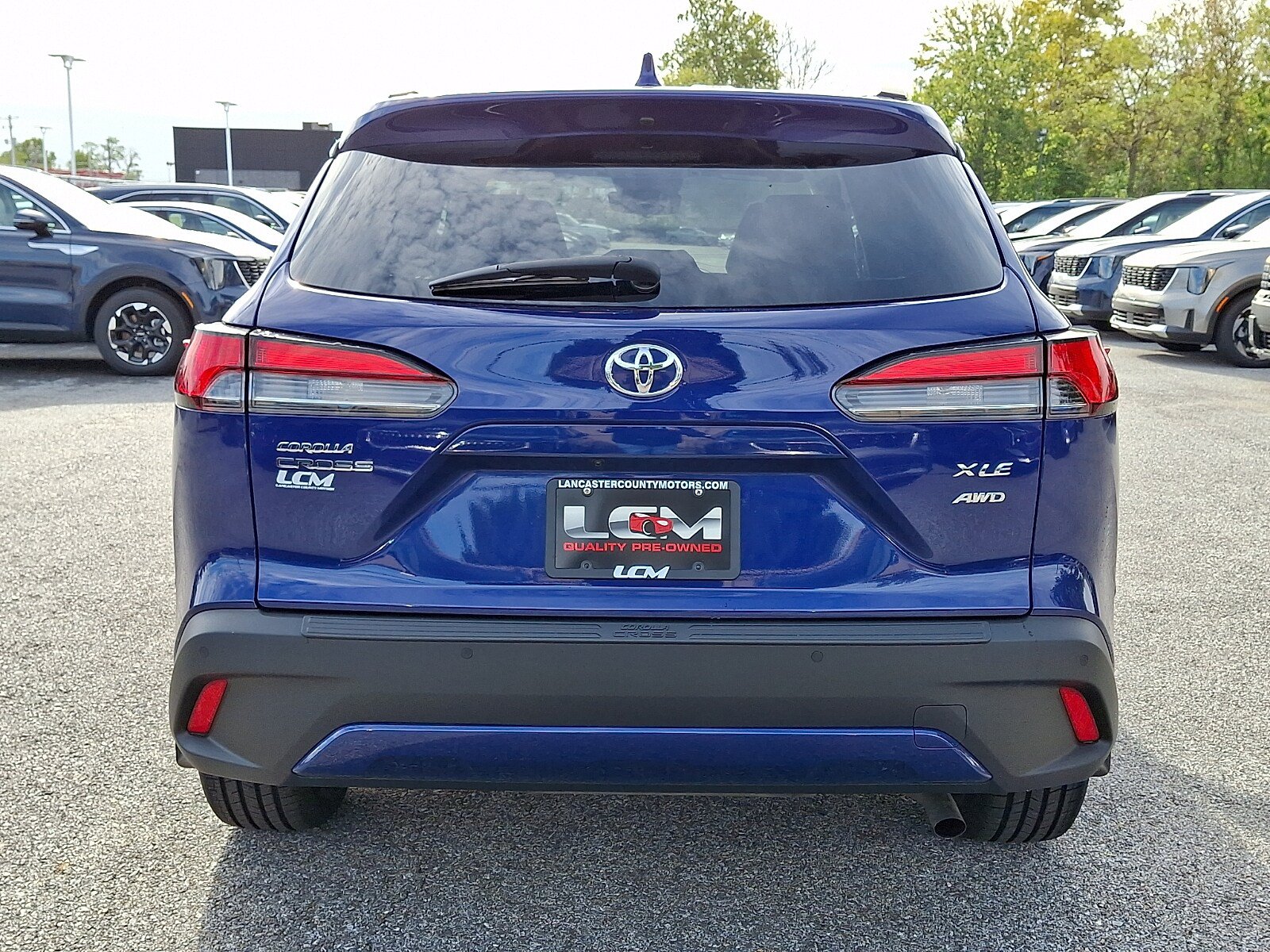 Used 2024 Toyota Corolla Cross XLE w/ Convenience Package AWD/4WD image 6
