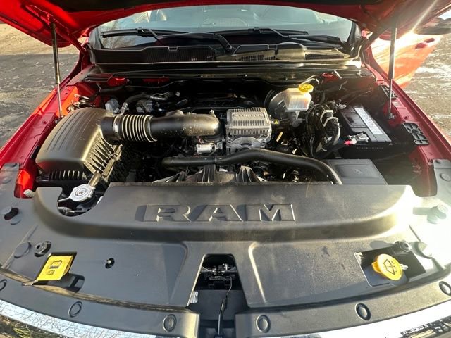 Used 2024 RAM 1500 Laramie image 22