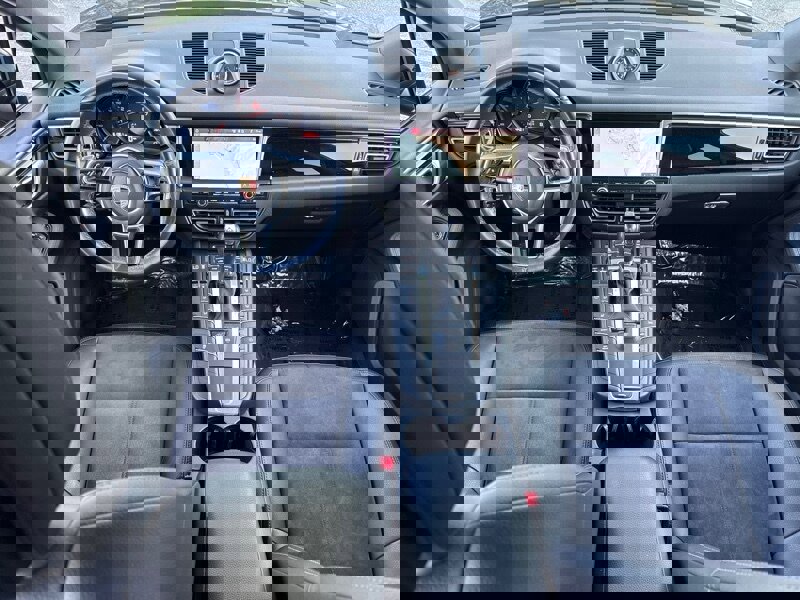 Used 2019 Porsche Macan image 13