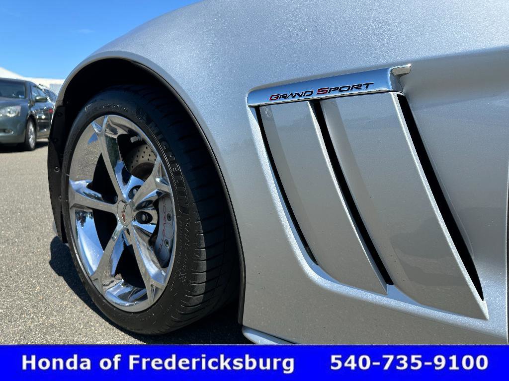 Used 2011 Chevrolet Corvette Grand Sport w/ Preferred Equipment Group RWD image 13