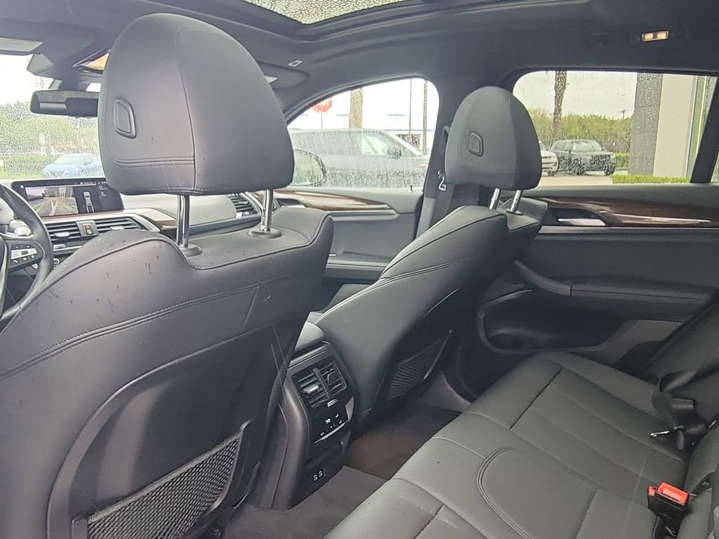 Used 2020 BMW X4 xDrive30i w/ Convenience Package image 17