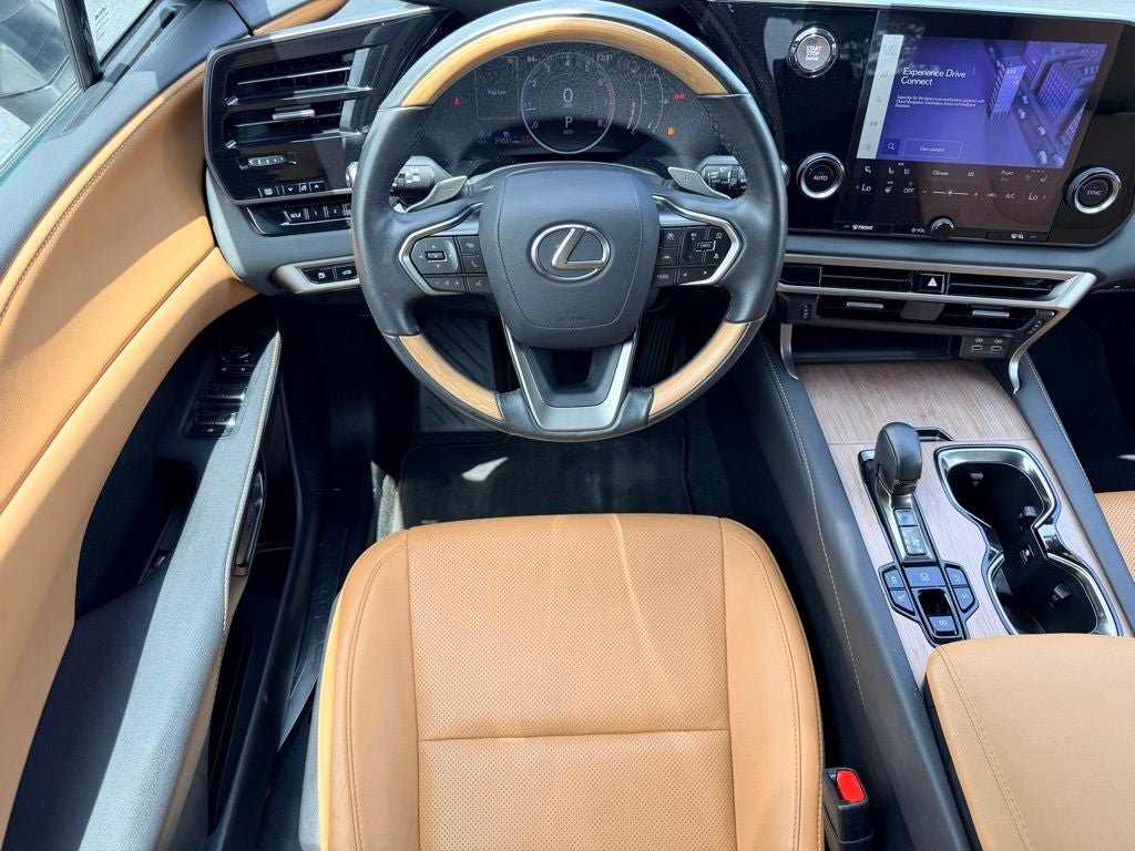 Used 2024 Lexus RX 350 Premium w/ Accessory Package (Z1) AWD/4WD image 18