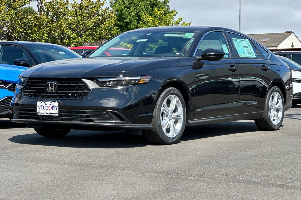 New 2026 Honda Accord LX image 8