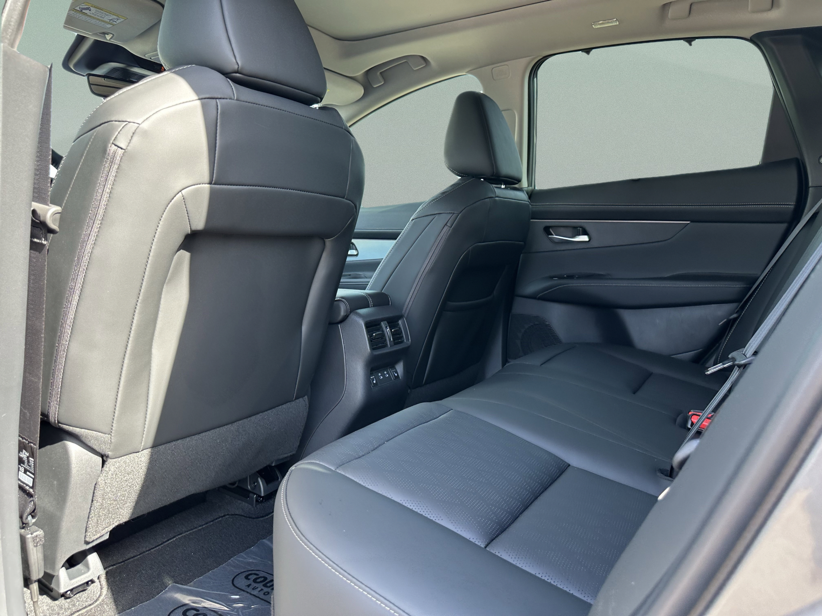 New 2026 Nissan Murano Platinum w/ Cargo Package AWD/4WD image 14