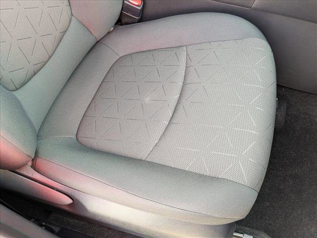 Used 2023 Toyota RAV4 AWD Hybrid image 22