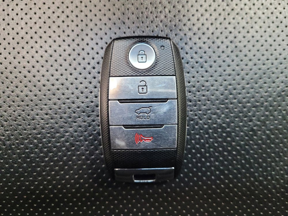 Used 2014 Kia Sorento SX FWD image 32