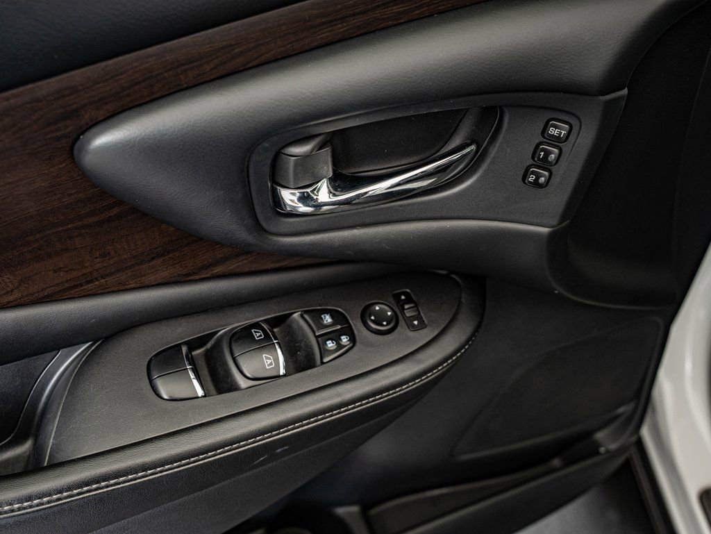Used 2019 Nissan Murano Platinum image 17