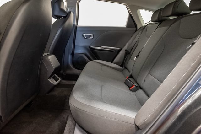 Used 2025 Kia K4 FWD image 23
