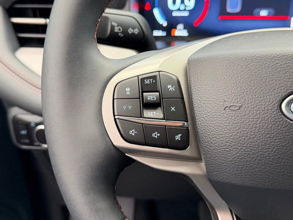 New 2026 Ford Explorer Active image 17