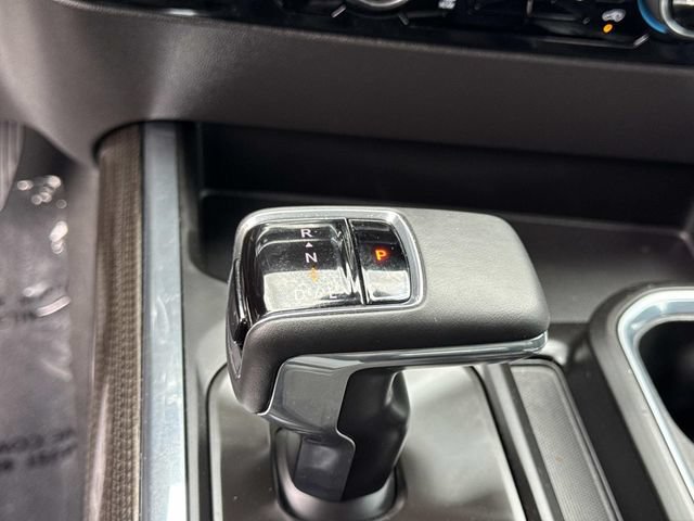 Used 2024 Chevrolet Silverado 1500 LT Trail Boss w/ Convenience Package II AWD/4WD image 16