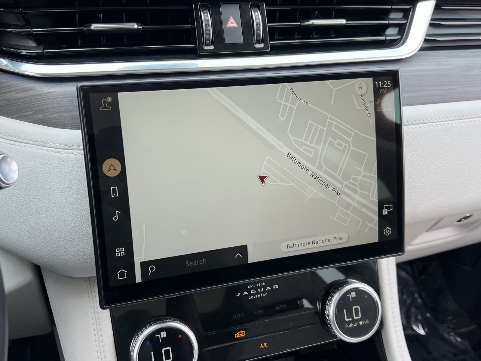 Used 2022 Jaguar F-PACE S AWD/4WD image 25