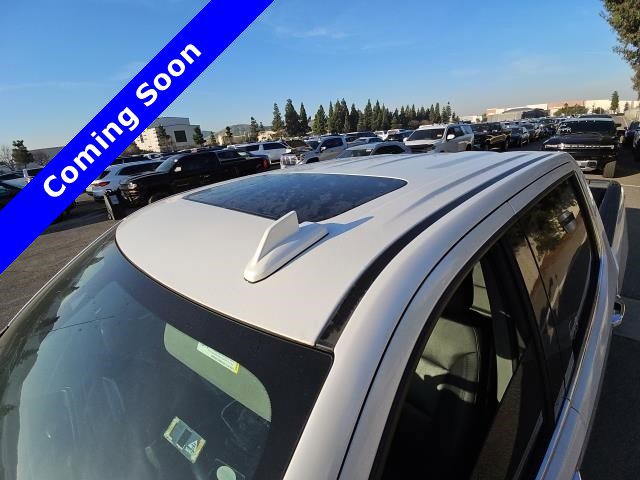 Used 2021 Chevrolet Silverado 1500 LTZ w/ LTZ Premium Package RWD image 9