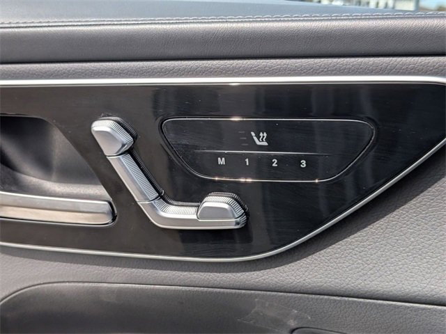 Used 2024 Mercedes-Benz GLC 300 4MATIC image 14