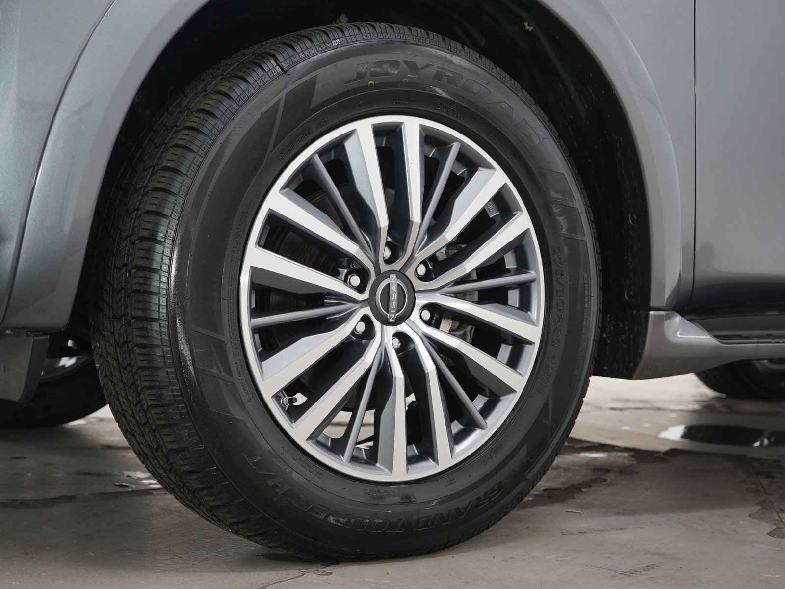 Used 2024 Nissan Armada SL image 33