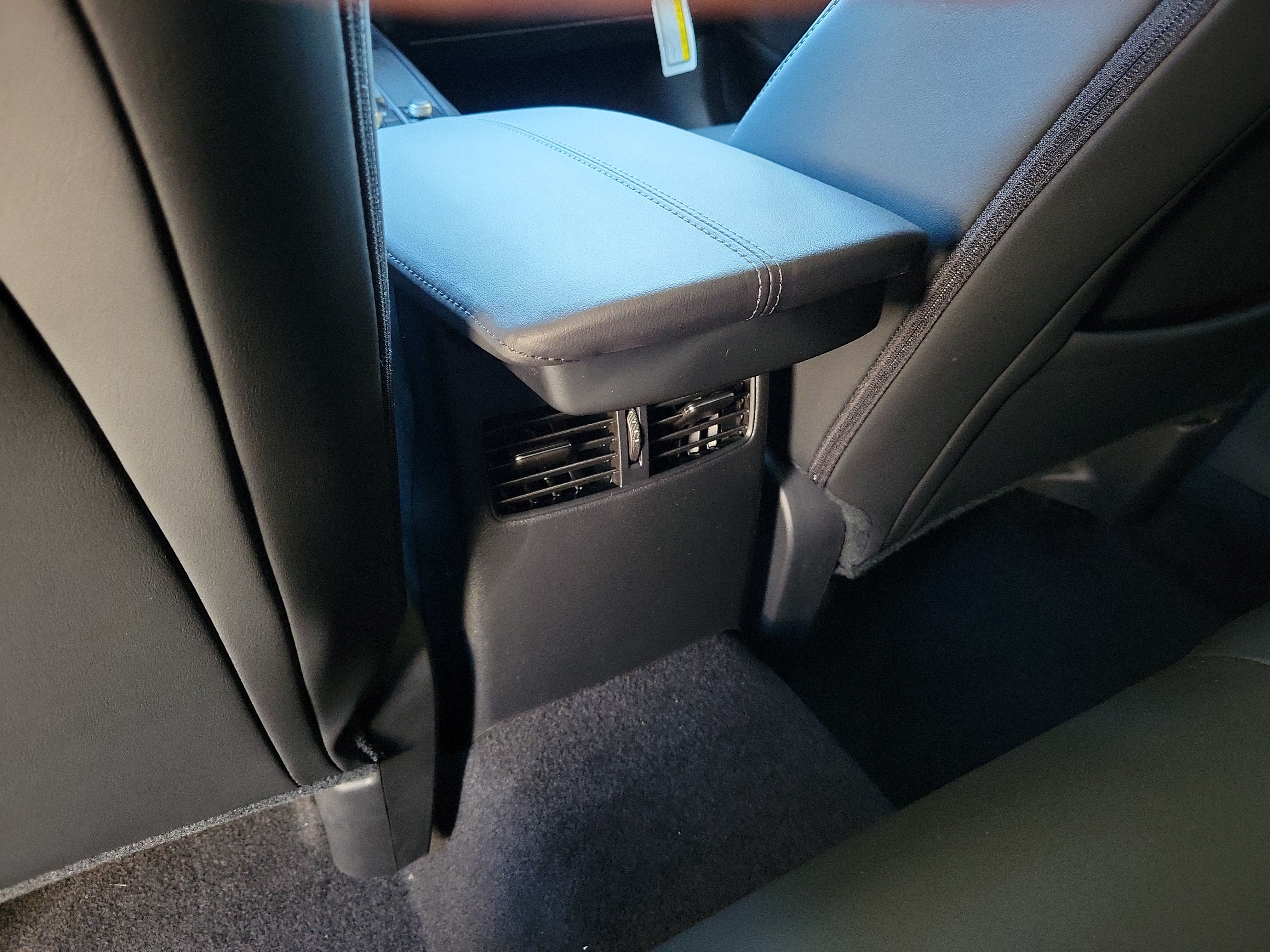New 2026 MAZDA CX-30 AWD 2.5 S w/ Select Sport Pkg image 12