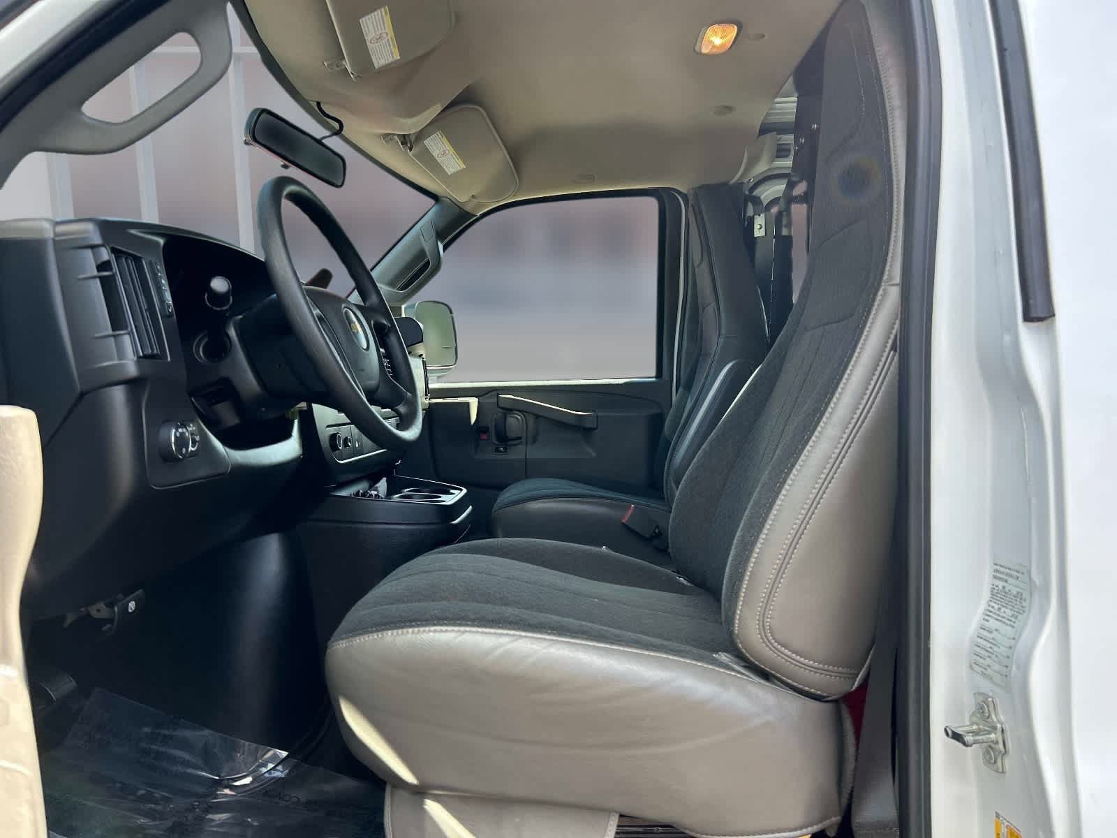 Used 2025 Chevrolet Express 2500 w/ Driver Convenience Package RWD image 19