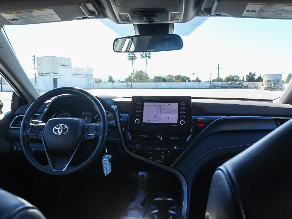 Used 2023 Toyota Camry SE w/ Protection Package (Q2) (TMS) FWD image 13
