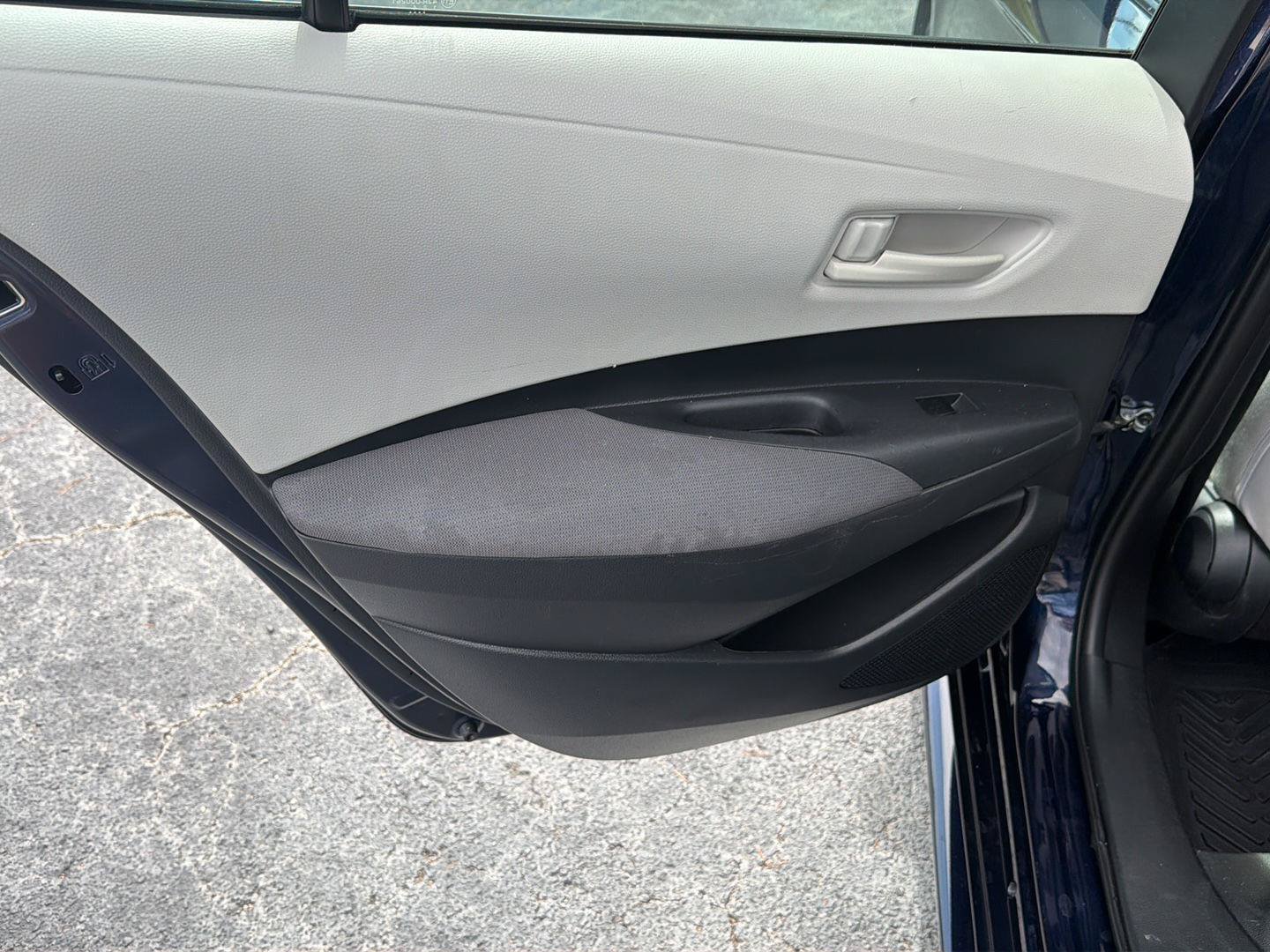 Used 2024 Toyota Corolla LE FWD image 17