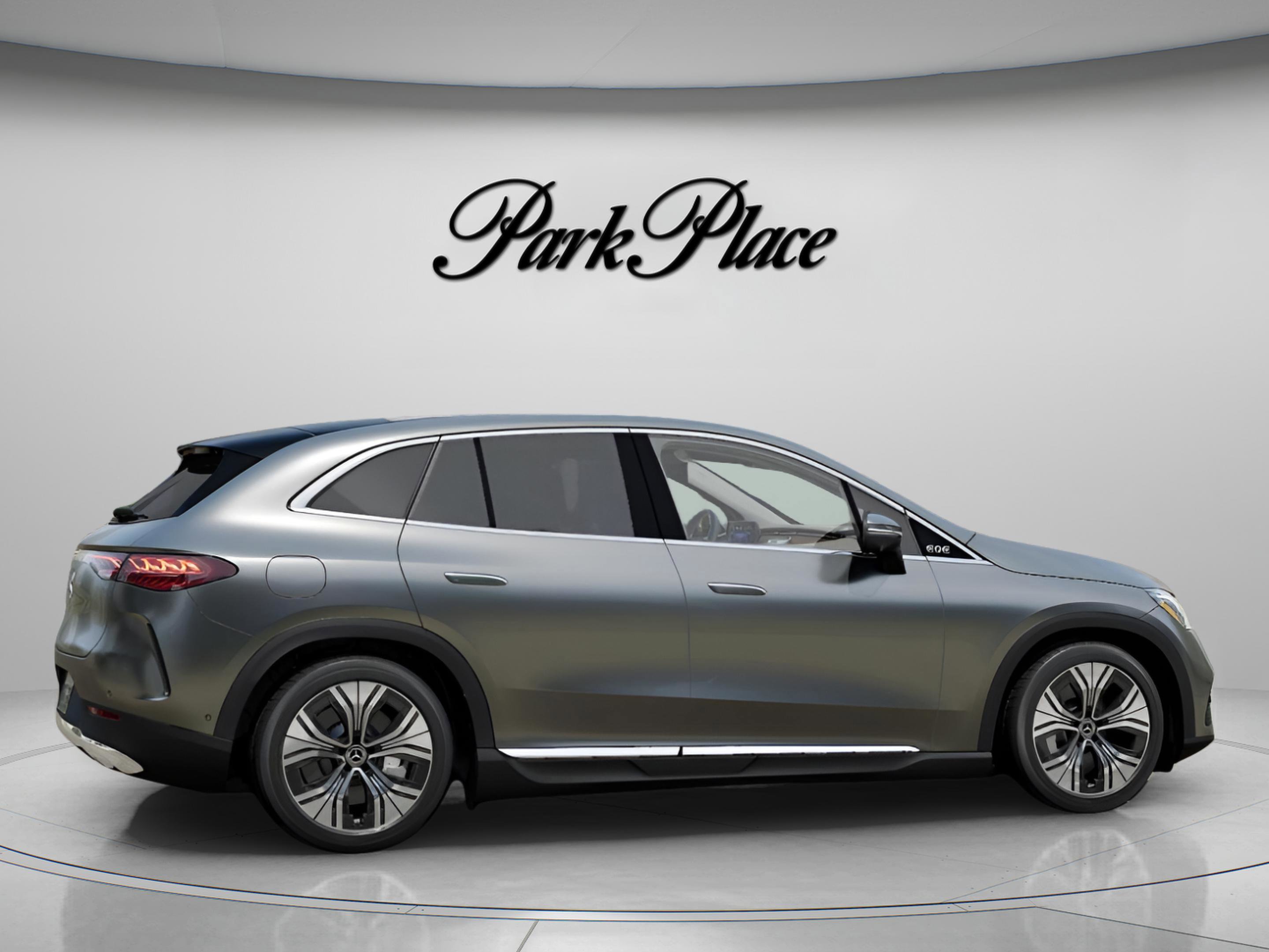 Used 2023 Mercedes-Benz EQE 350+ SUV image 24