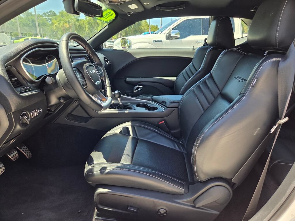 Used 2018 Dodge Challenger SRT RWD image 13