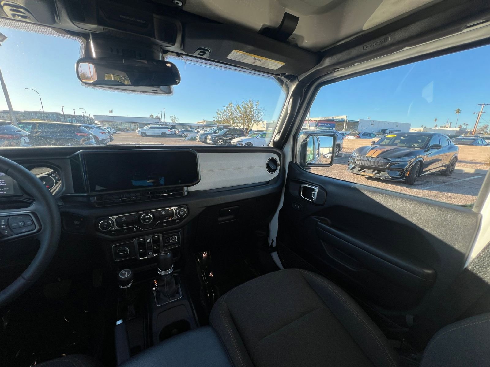 Used 2025 Jeep Wrangler Sport S image 35