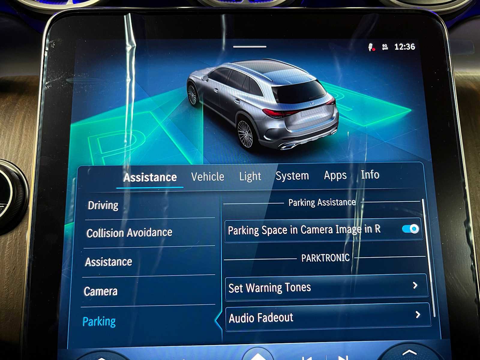 New 2025 Mercedes-Benz GLC 300 4MATIC image 35