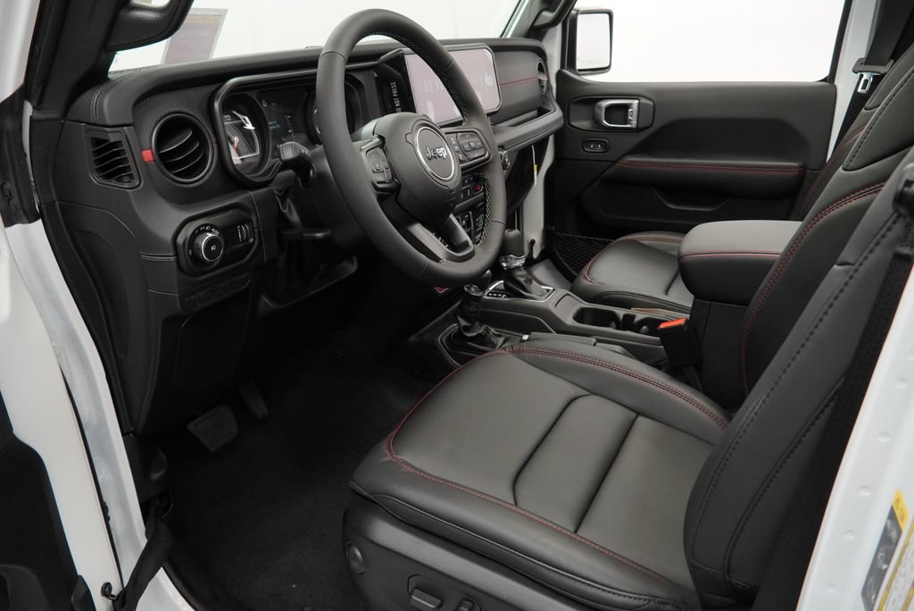 New 2026 Jeep Wrangler Unlimited Rubicon AWD/4WD image 16