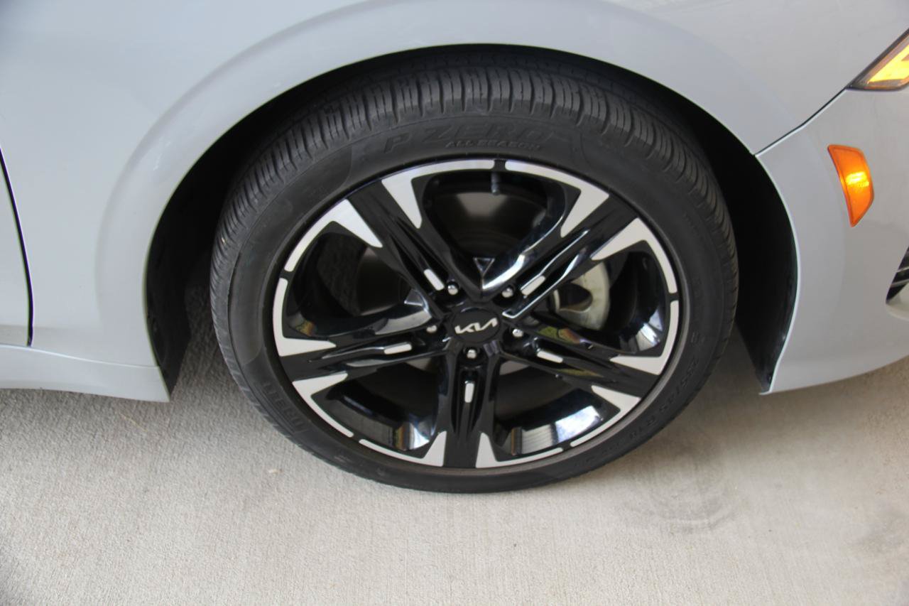 Used 2024 Kia K5 GT-Line w/ GT-Line Premium Package FWD image 35