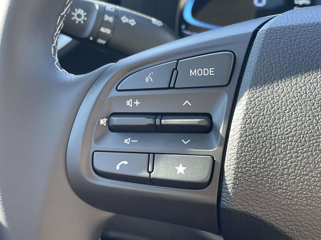 New 2026 Hyundai Venue SEL image 20