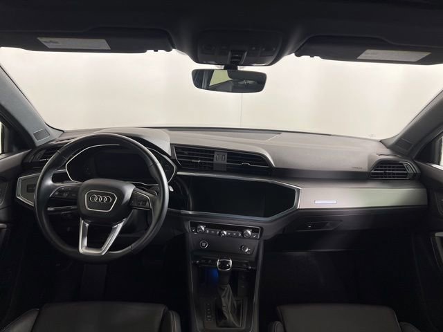 Certified 2023 Audi Q3 2.0T Premium Plus image 18