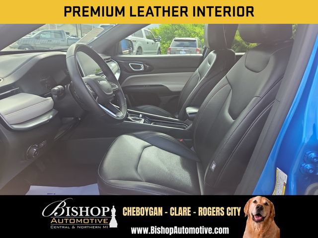 Used 2024 Jeep Compass Limited AWD/4WD image 5