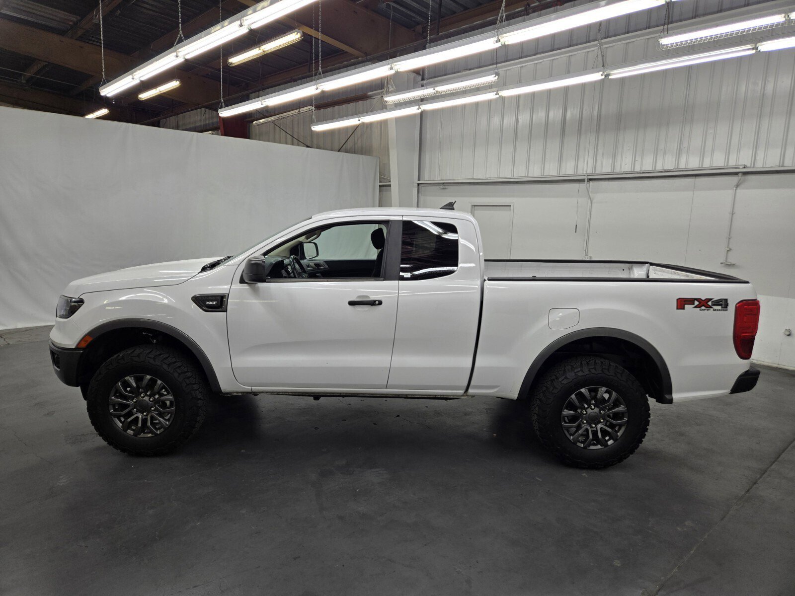 Used 2020 Ford Ranger XLT w/ Equipment Group 301A Mid image 2
