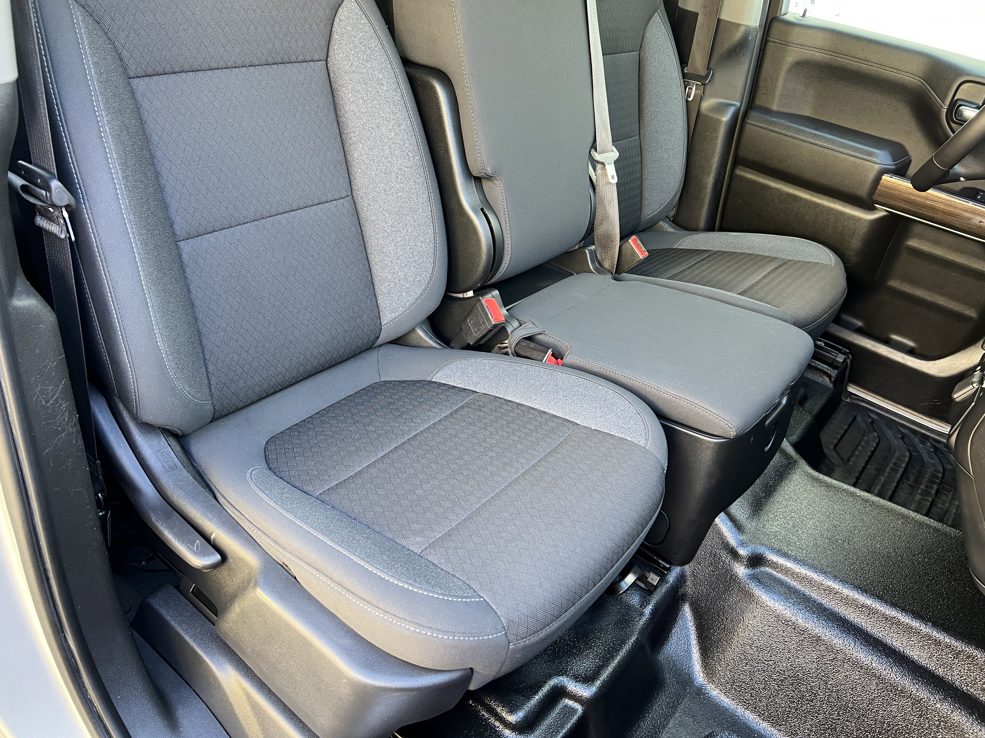 Used 2022 Chevrolet Silverado 1500 LT image 20