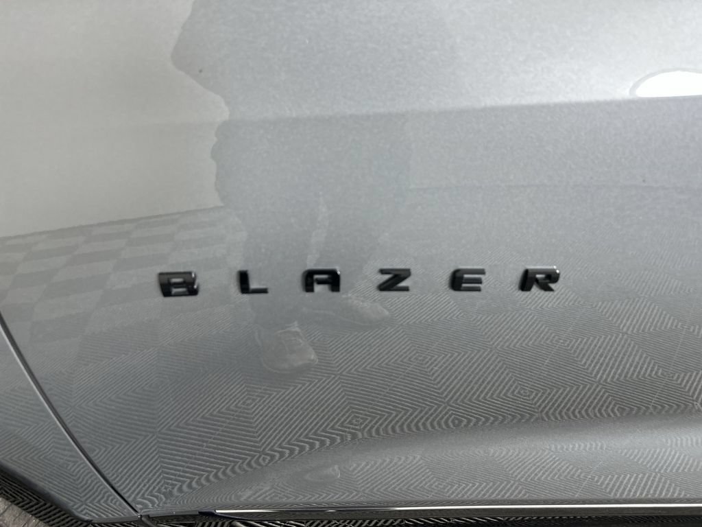 Used 2023 Chevrolet Blazer RS w/ LPO, Floor Liner Package FWD image 32