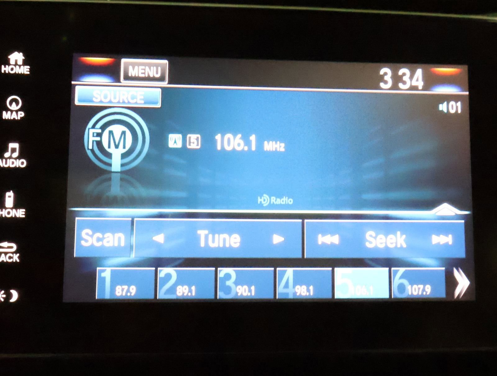 Used 2018 Honda CR-V Touring image 36